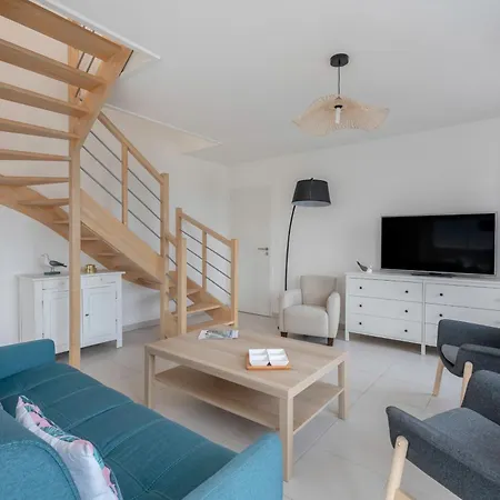 150m Du Port Du Pouliguen, Avec Terrasses